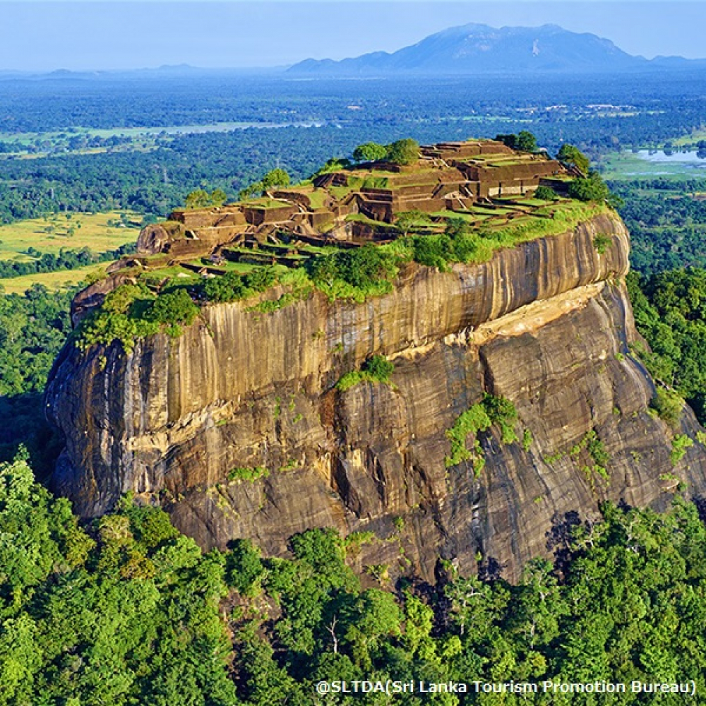 シギリヤロック上空撮影